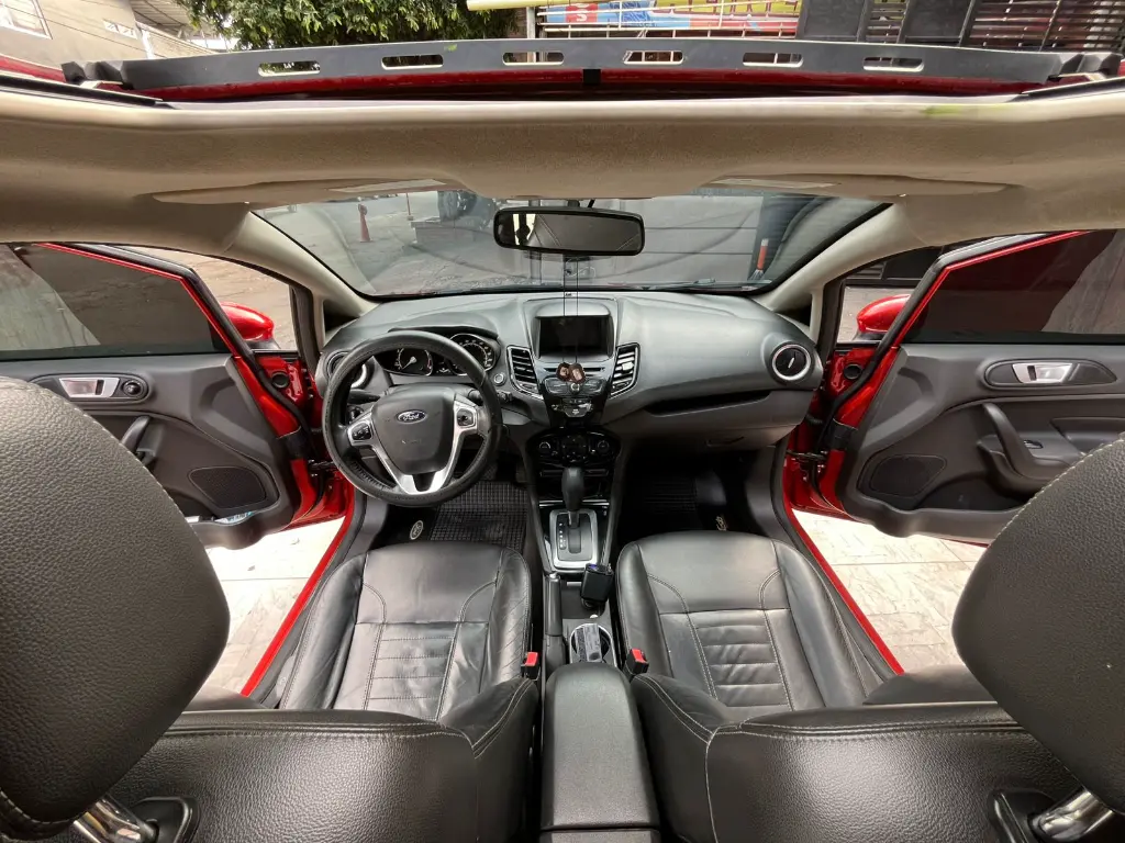 FORD FIESTA TITANIUM 2018