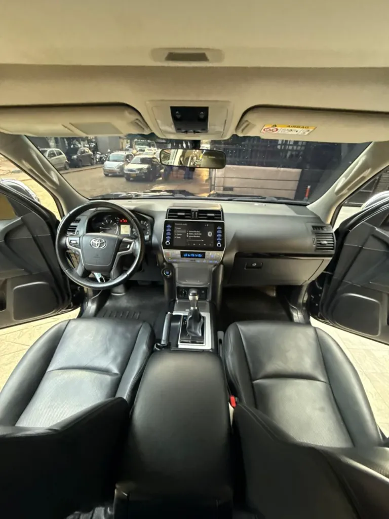 TOYOTA PRADO TX-L 4.0 GASOLINA 2022 (16).webp