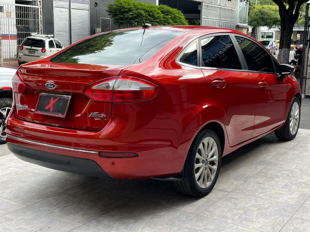 FORD FIESTA TITANIUM 2018