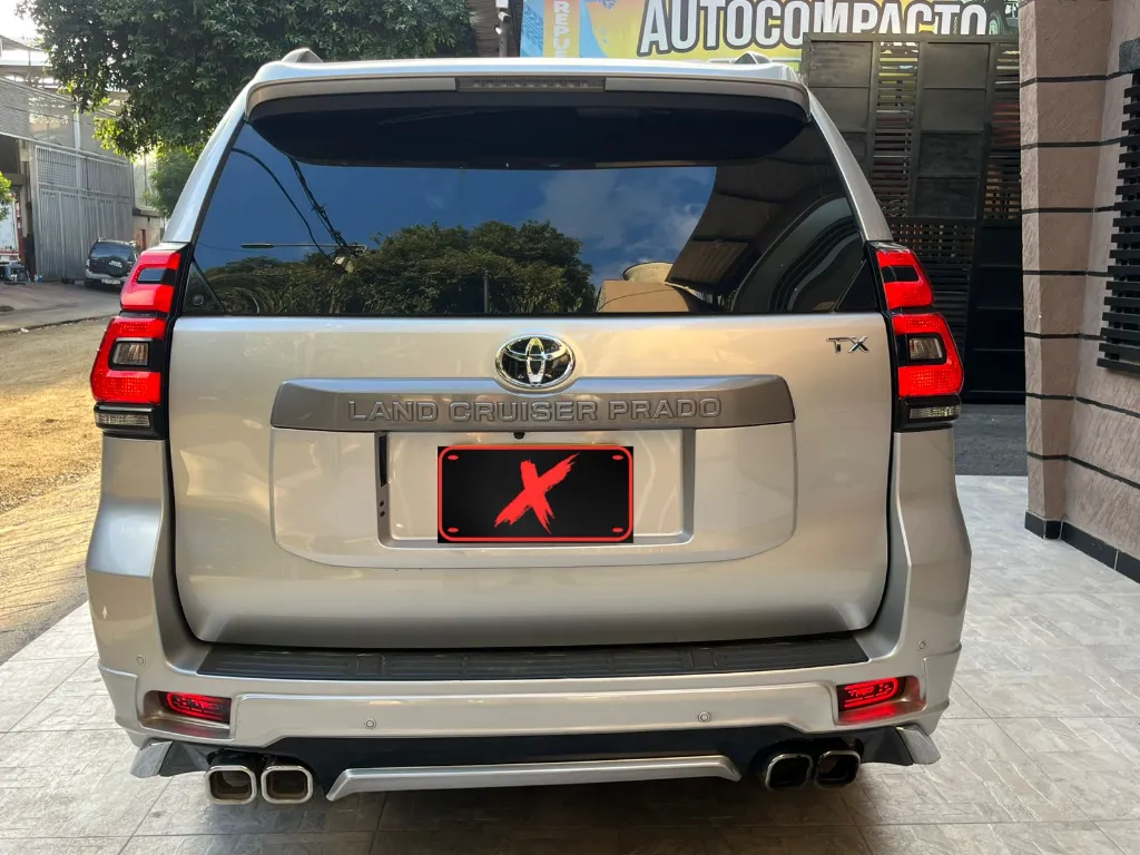 TOYOTA PRADO TX 2022 DIESEL BLINDAJE 2+ (5).webp