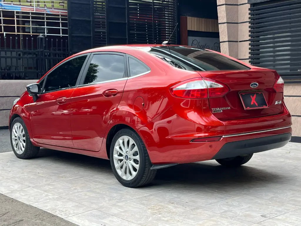 FORD FIESTA TITANIUM 2018