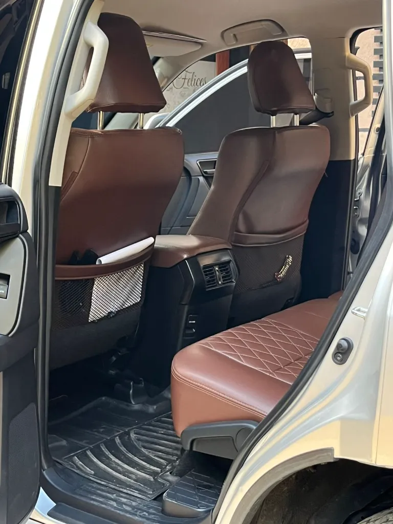 TOYOTA PRADO TX 2022 DIESEL BLINDAJE 2+ (13).webp