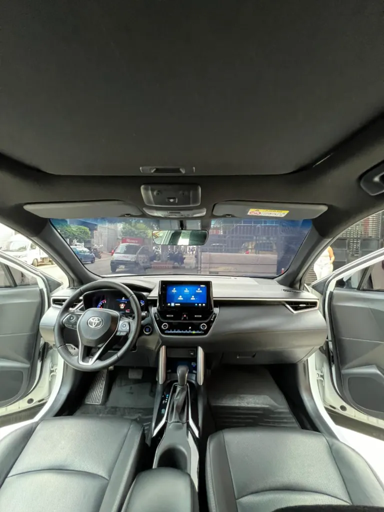 TOYOTA COROLLA CROSS XE-I GASOLINA 2023 publicar en $127.900 (12).webp