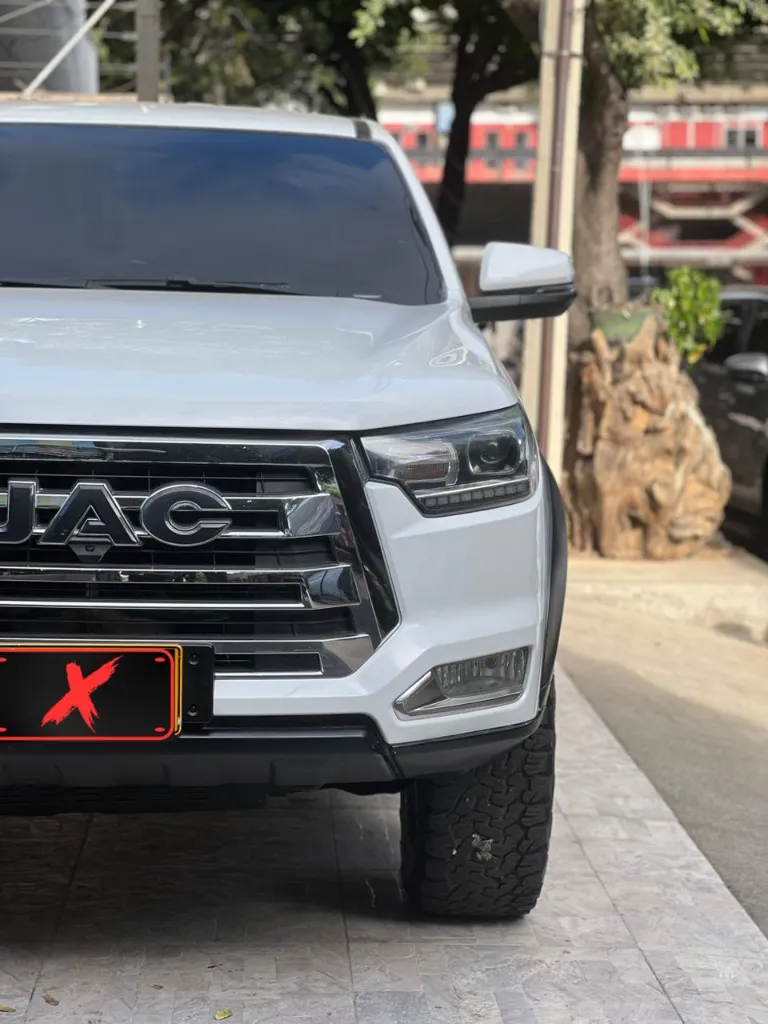 JAC T8 COMFORT 2.0 DIESEL 4X4 2023 publicar en $93.900 (24).webp