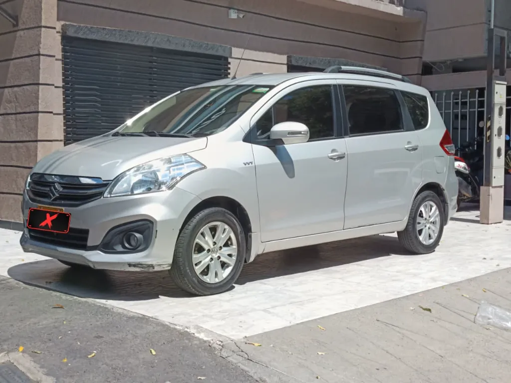 SUZUKI ERTIGA AUTOMATICA 2018 (1).webp