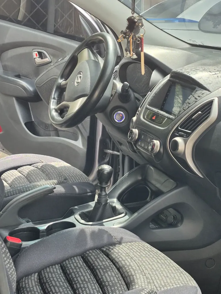 HYUNDAI TUCSON IX35 4WD MECANICA DIESEL 2012 (21).webp