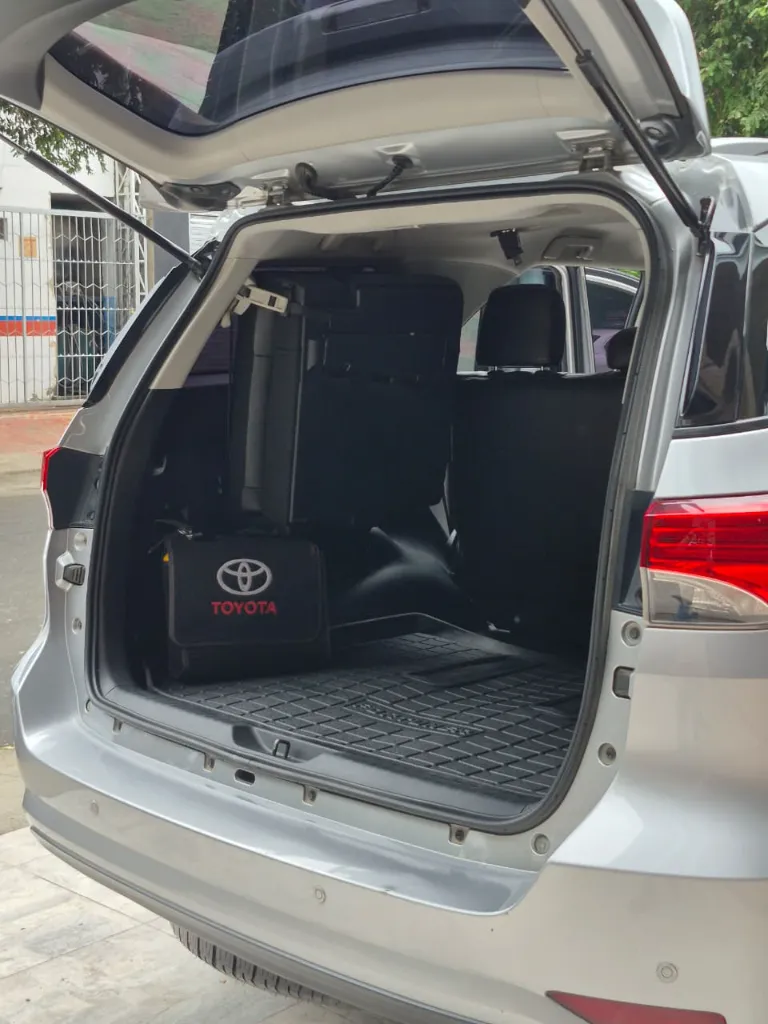 TOYOTA FORTUNER SW4 Diésel 2019 (10).webp