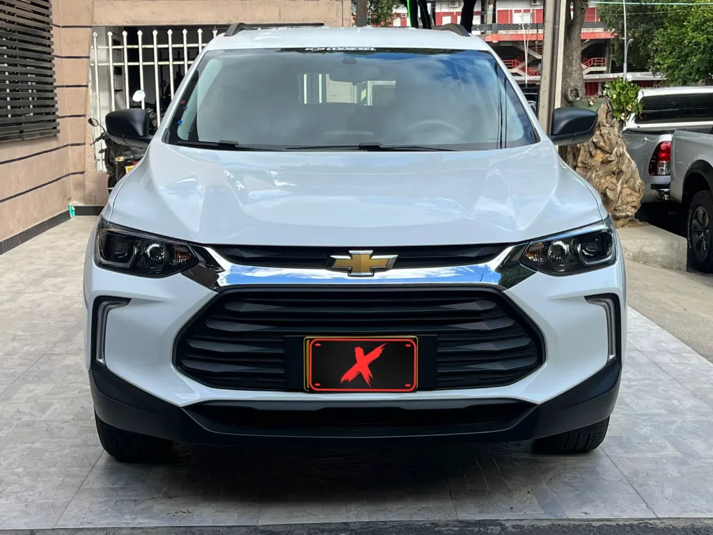 CHEVROLET TRACKER TURBO AUT MOD 2023 (2).webp