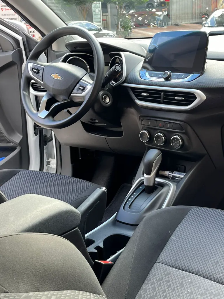 CHEVROLET TRACKER TURBO AUT MOD 2023 (15).webp