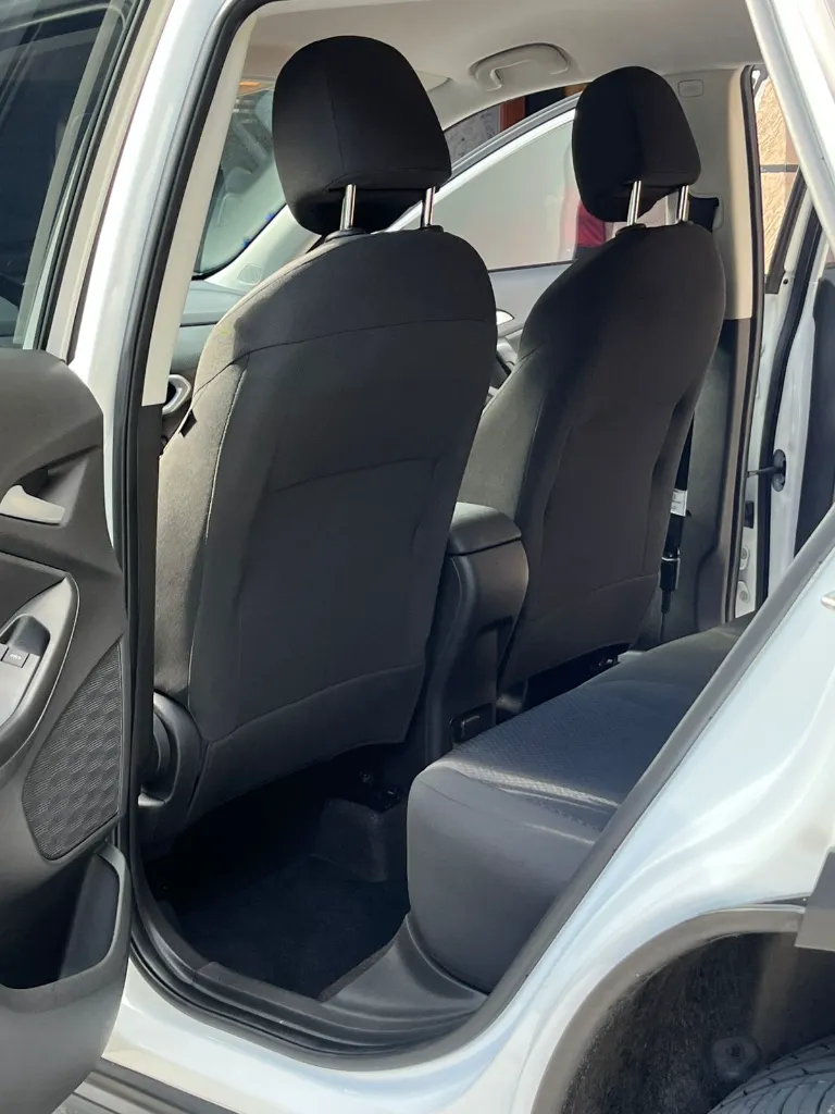 CHEVROLET TRACKER TURBO AUT MOD 2023 (19).webp