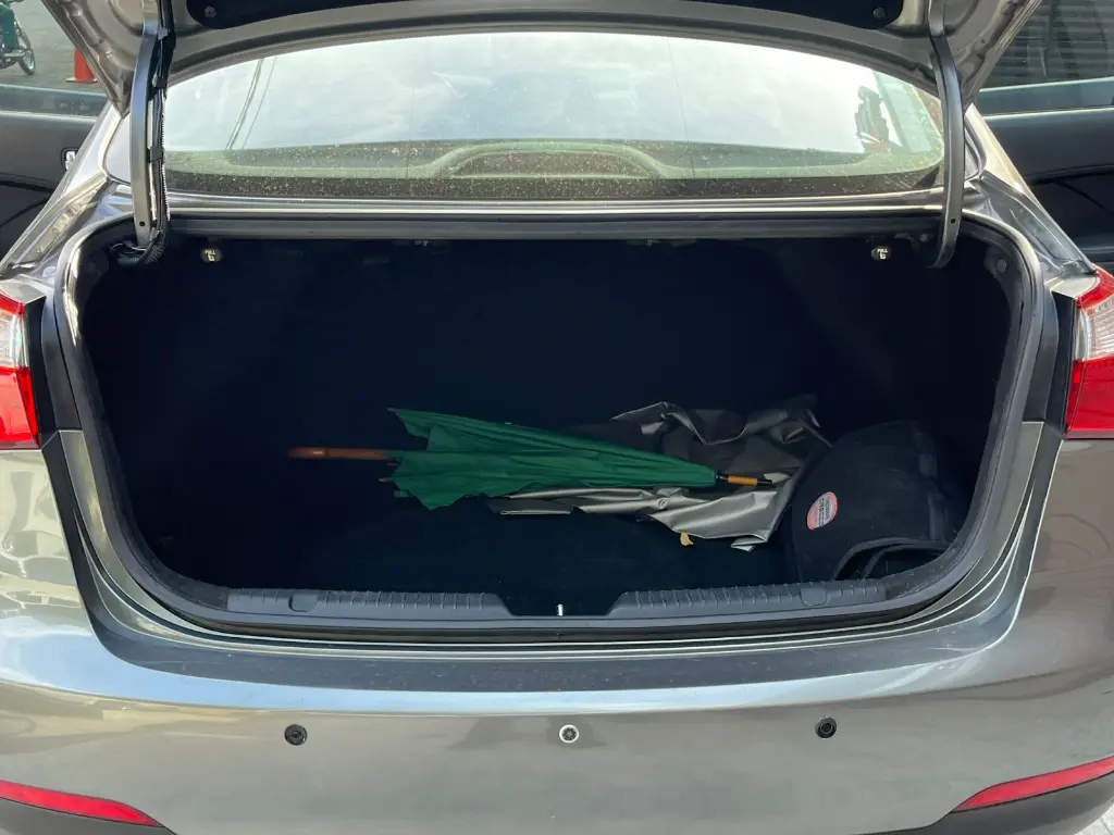 KIA CERATO PRO AUTOMATICO 2016 (6).webp