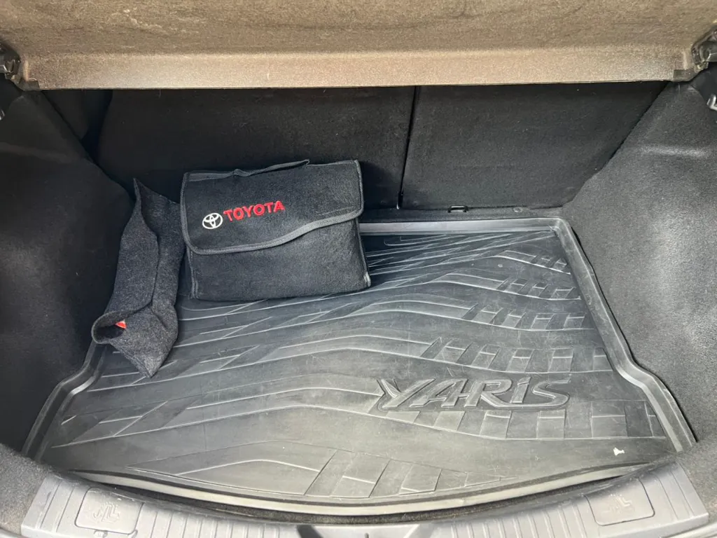 TOYOTA YARIS S 1.5 HB 2021  (21).webp