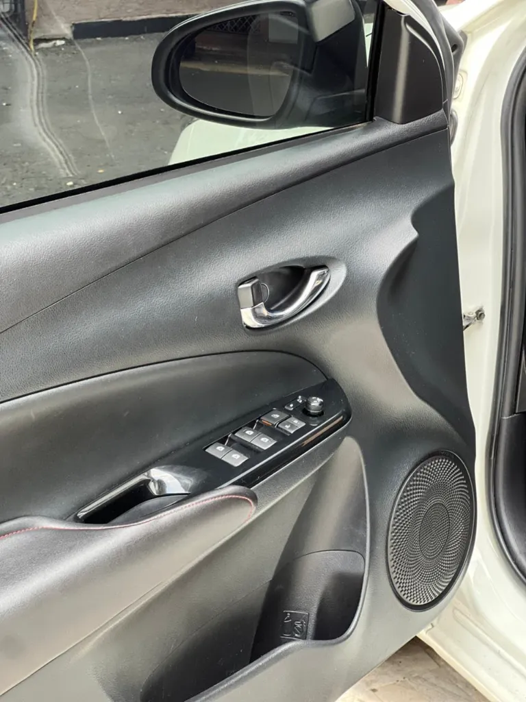 TOYOTA YARIS S 1.5 HB 2021  (15).webp