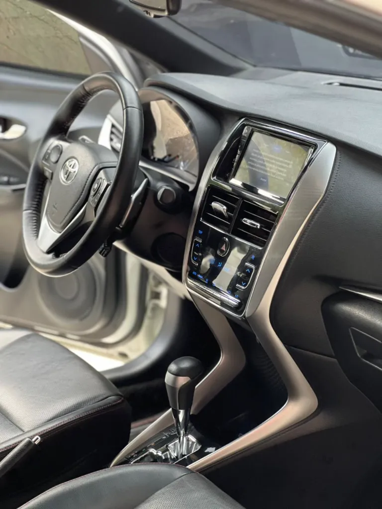 TOYOTA YARIS S 1.5 HB 2021  (10).webp