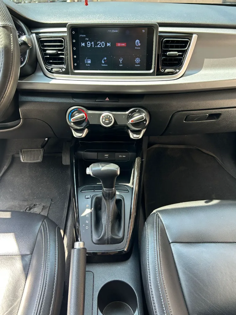 KIA RIO ZENITH AT 2022  (17).webp