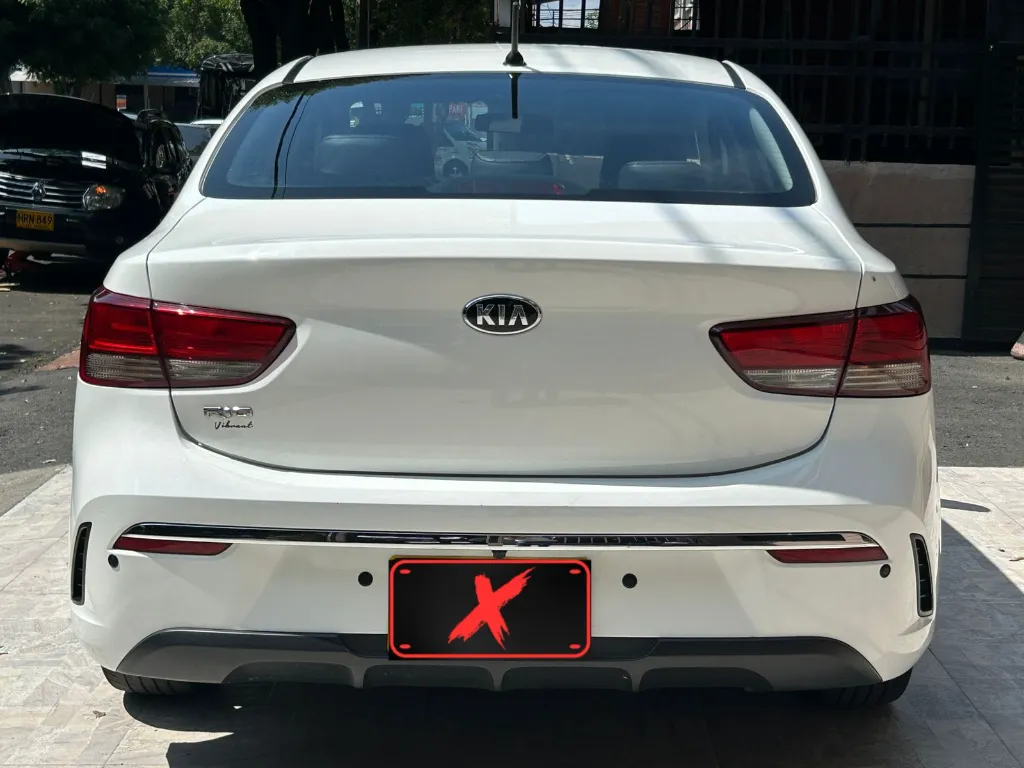 KIA RIO ZENITH AT 2022  (5).webp