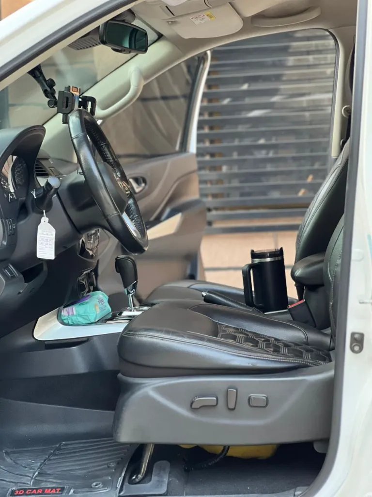 NISSAN FRONTIER LE 2.5 DIÉSEL 4X4 TP 2023 publicar en $186.900 (11).webp