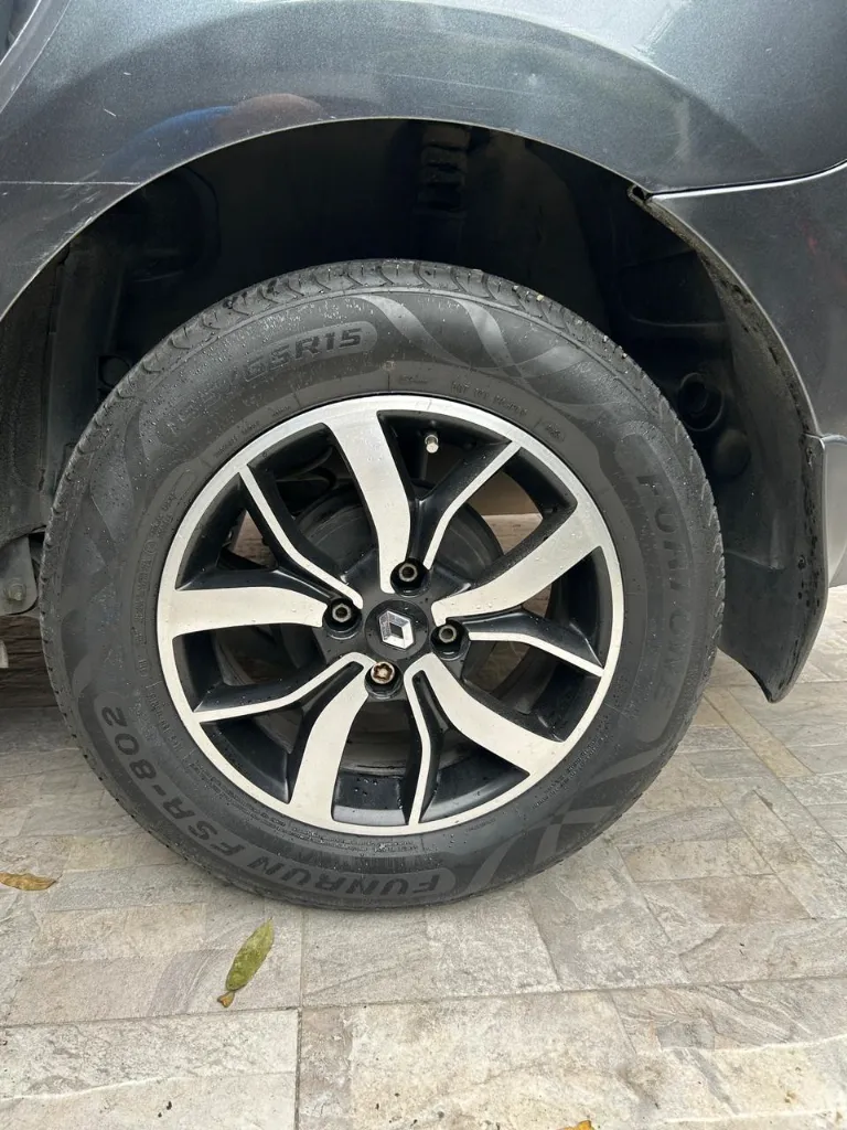 RENAULT LOGAN EXPRESSION 2018 MT (22).webp