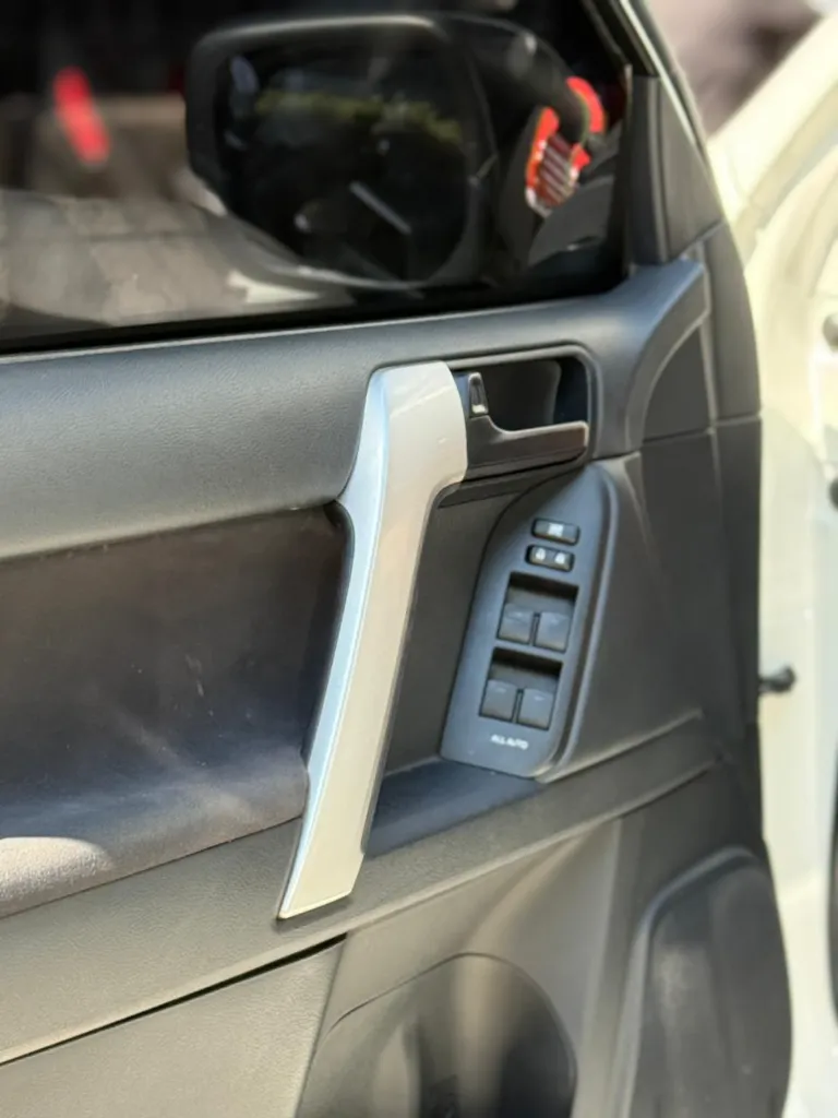 TOYOTA PRADO TX-L 2.8 DIESEL BLINDAJE 2+ 2024  (14).webp