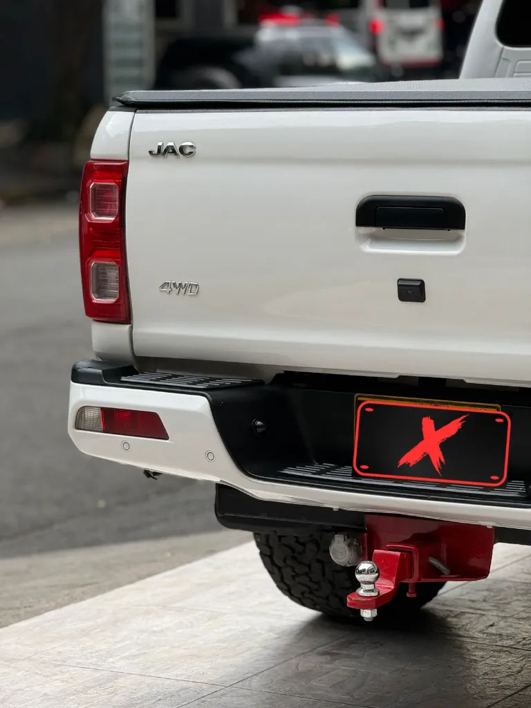 JAC T8 COMFORT 2.0 DIÉSEL 4X4 MECÁNICA 2023 (8).webp