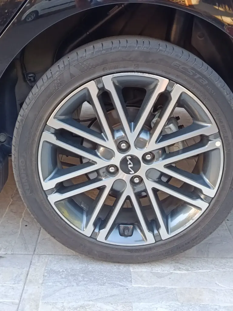 KIA RIO VIBRANT AT 2023 (16).webp