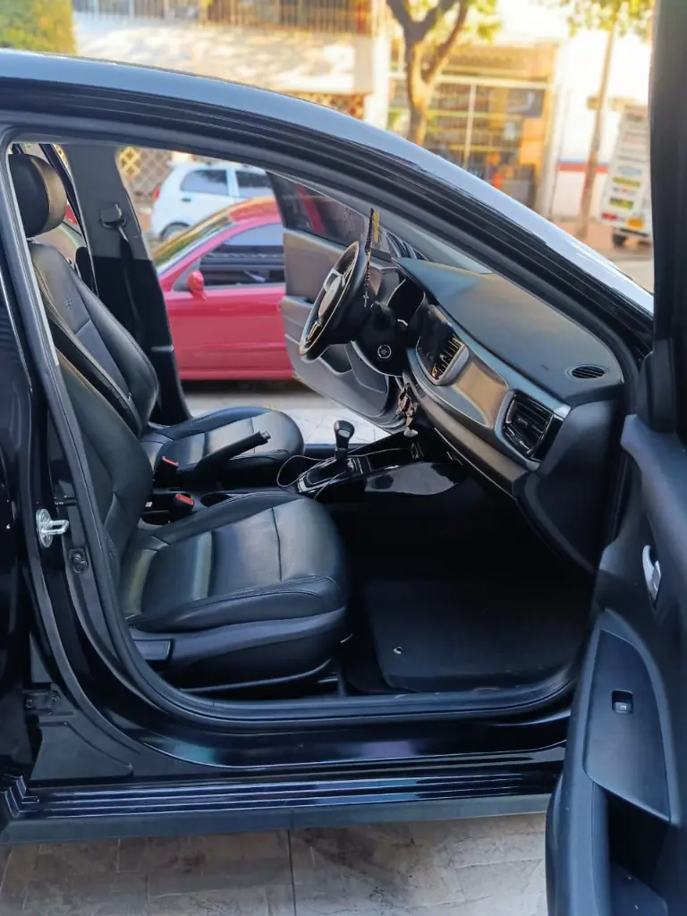 KIA RIO VIBRANT AT 2023 (17).webp