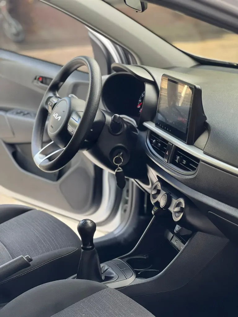 KIA PICANTO 1.0 EMOTION 2023 (12).webp