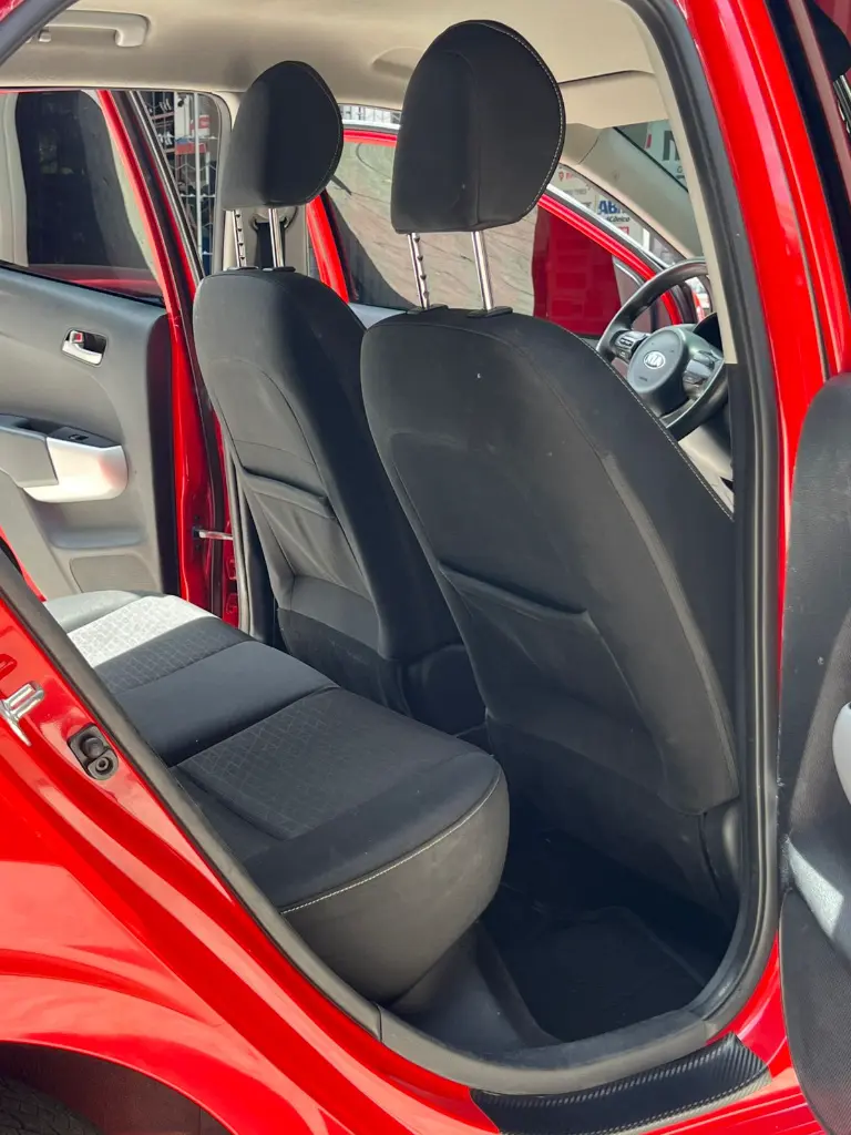 KIA PICANTO ZENITH AUT MOD 2018 (19).webp