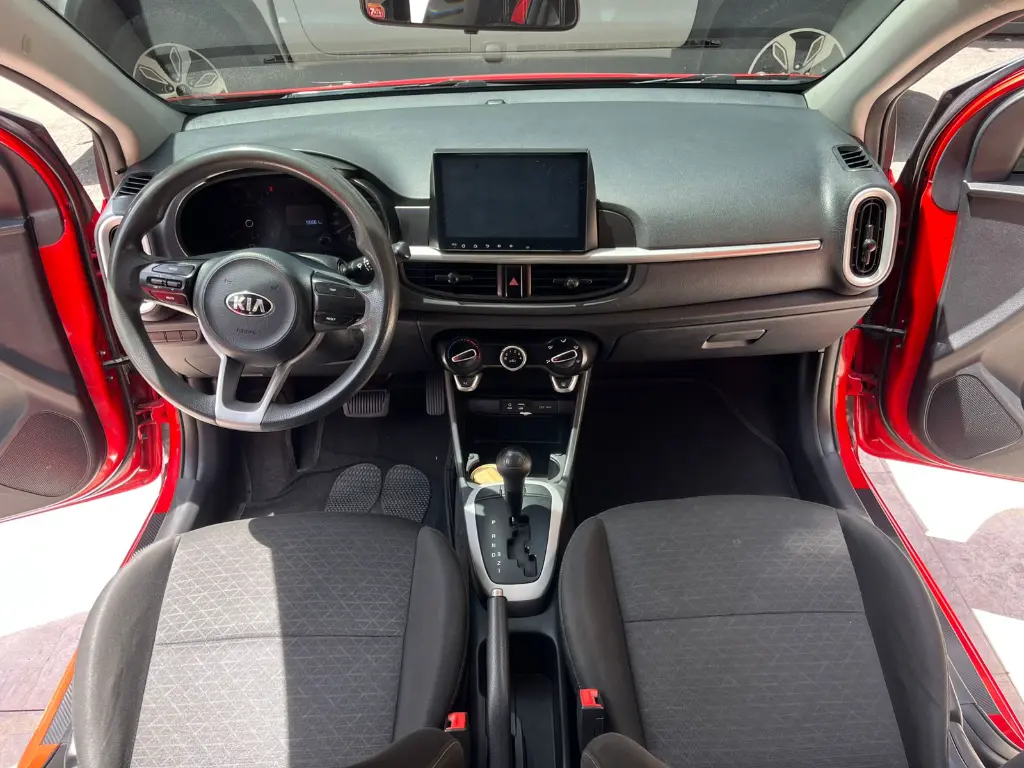 KIA PICANTO ZENITH AUT MOD 2018 (8).webp