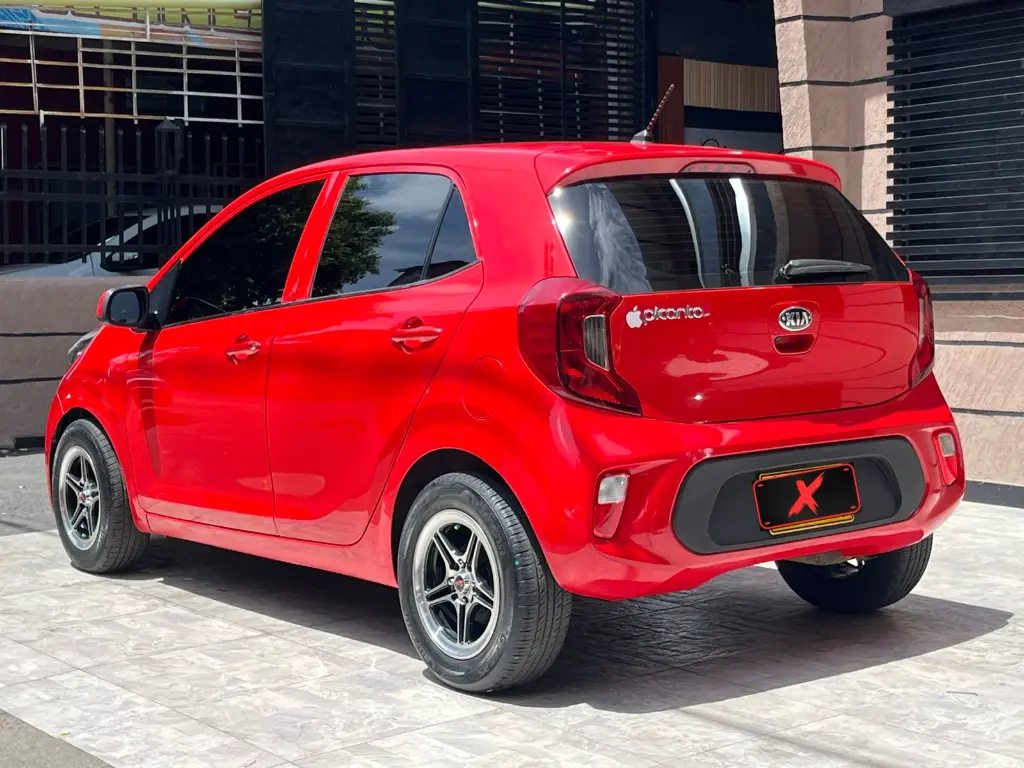 KIA PICANTO ZENITH AUT MOD 2018 (4).webp