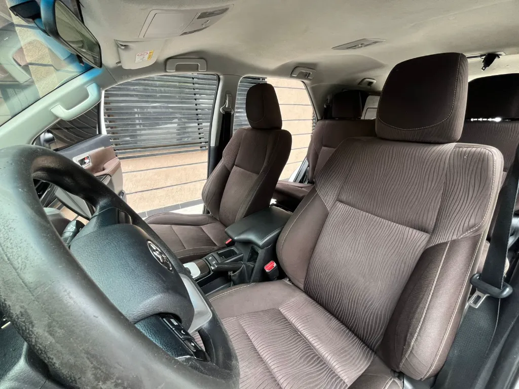 TOYOTA FORTUNER SW4 2017