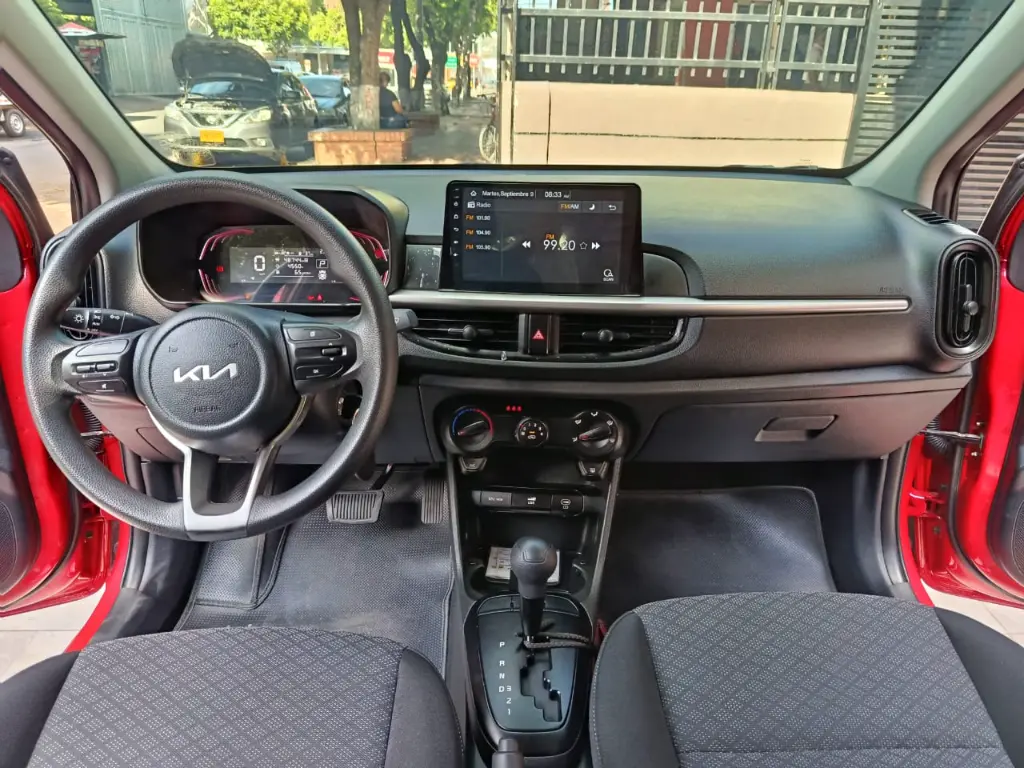 Kia Picanto Zenith AT 2024  (13).webp