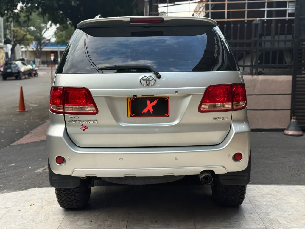 TOYOTA FORTUNER SR5 4.0 V6 4X4  MT 2008  (5).webp