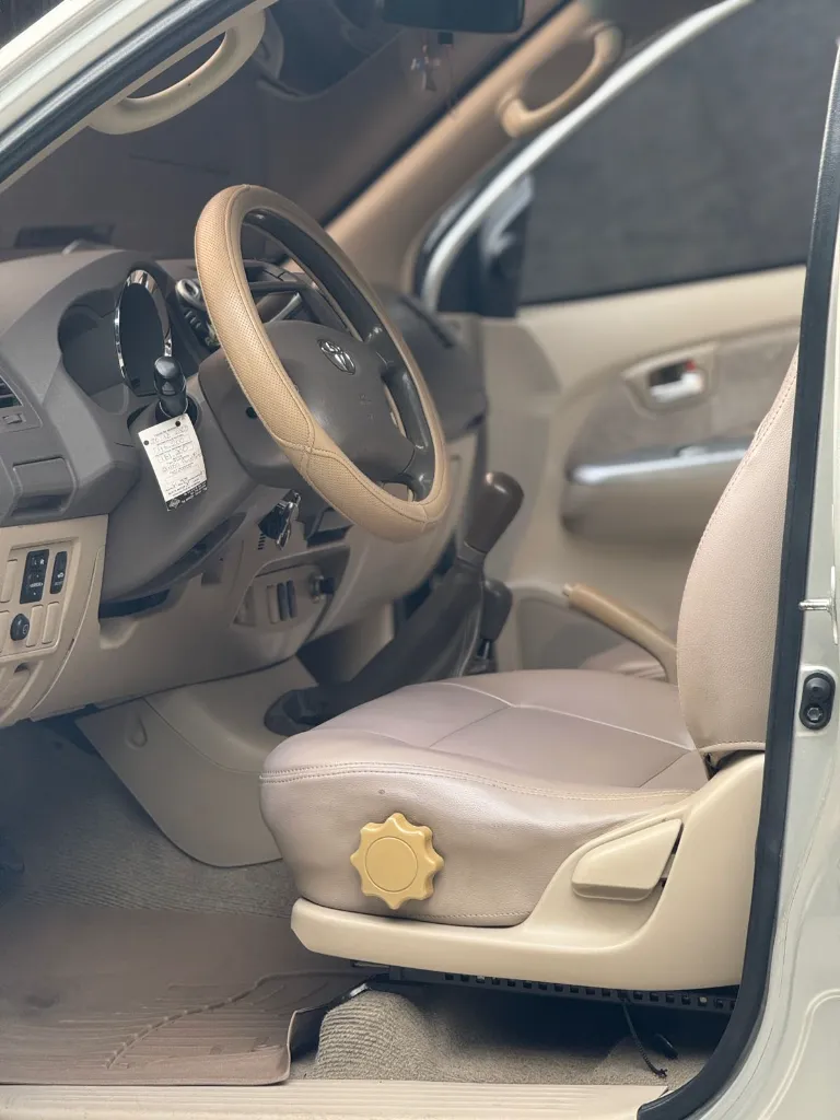 TOYOTA FORTUNER SR5 4.0 V6 4X4  MT 2008  (13).webp