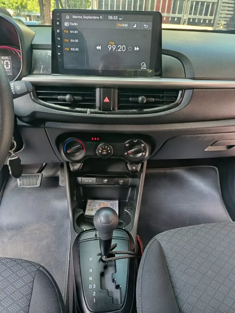 Kia Picanto Zenith AT 2024  (14).webp