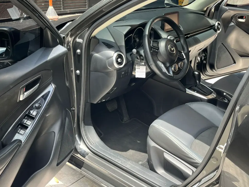 MAZDA 2 GRAND TOURING LX MOD 2024 (15).webp