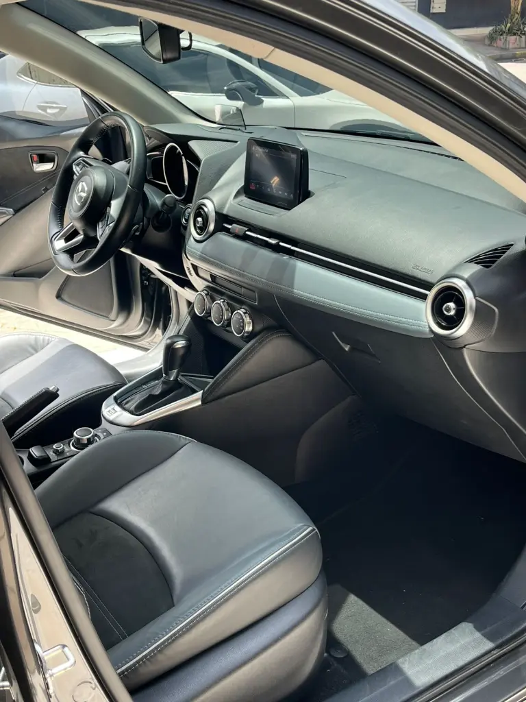 MAZDA 2 GRAND TOURING LX MOD 2024 (13).webp