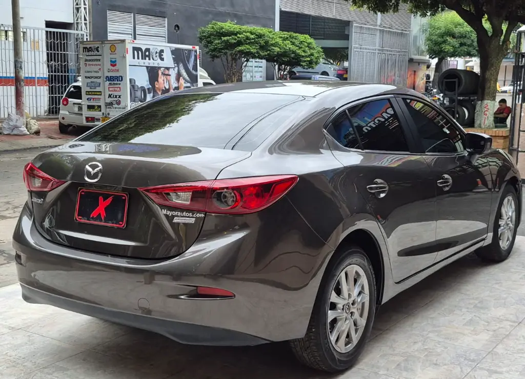 MAZDA 3 PRIME AUTOMÁTICO 2015  (7).webp