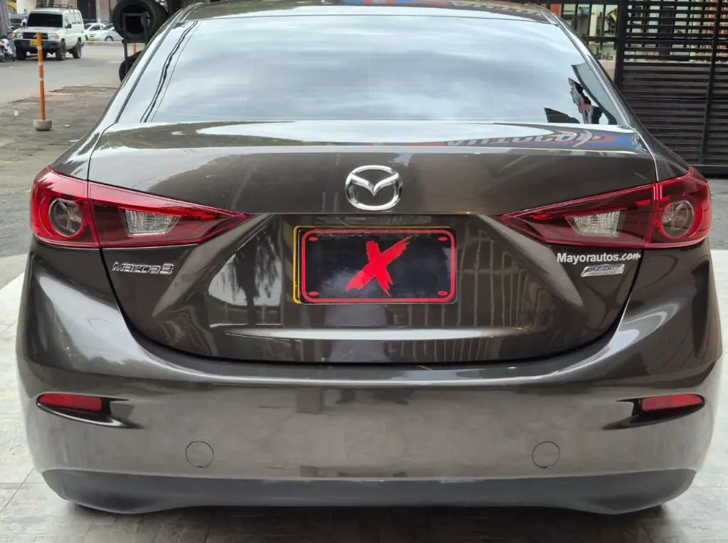 MAZDA 3 PRIME AUTOMÁTICO 2015  (6).webp