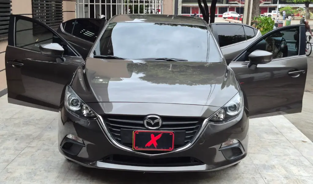 MAZDA 3 PRIME AUTOMÁTICO 2015  (4).webp