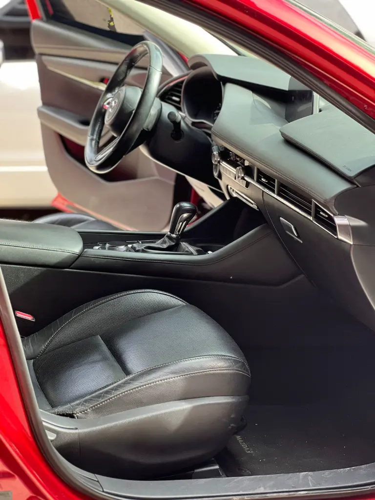 MAZDA 3 TOURING 2.0 TP 2020 (8).webp