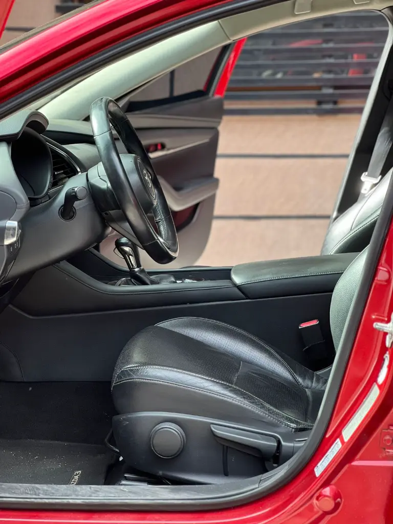 MAZDA 3 TOURING 2.0 TP 2020 (7).webp