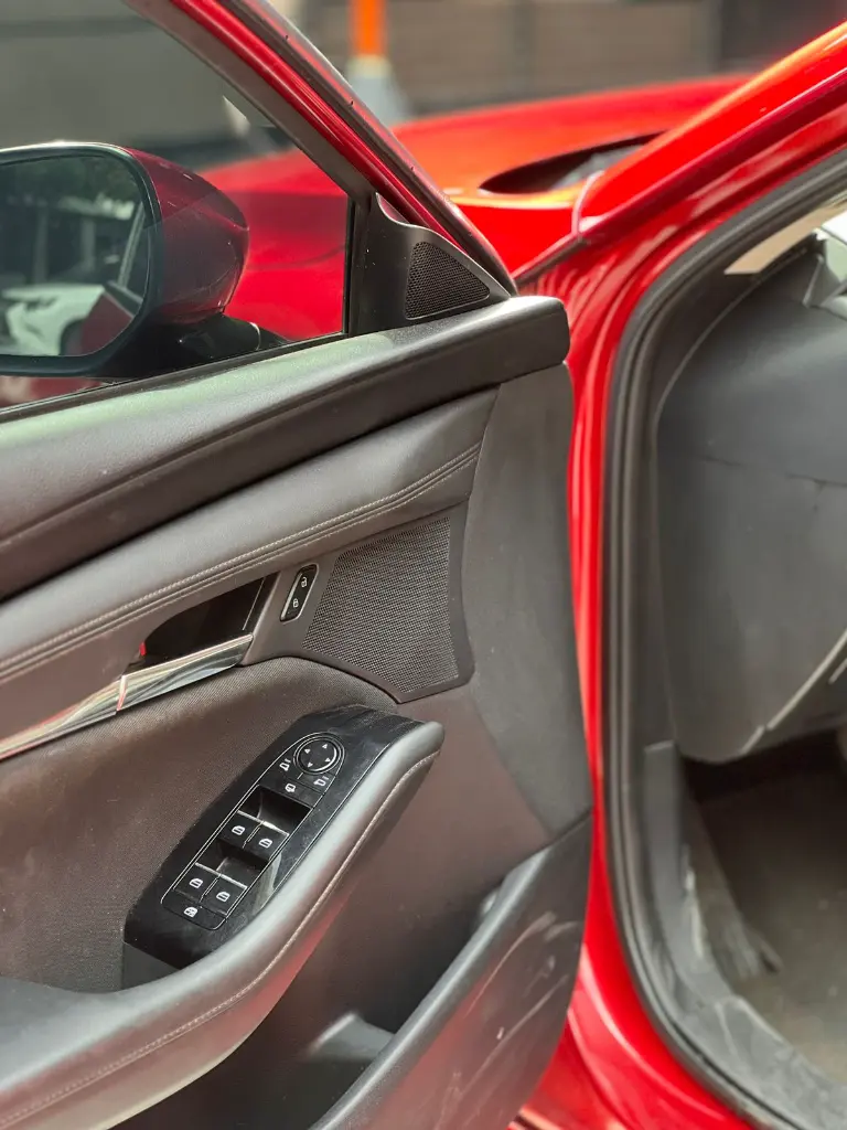 MAZDA 3 TOURING 2.0 TP 2020 (10).webp