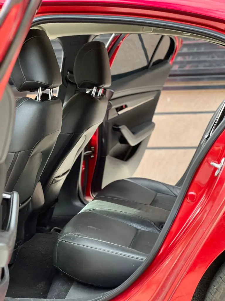 MAZDA 3 TOURING 2.0 TP 2020 (18).webp