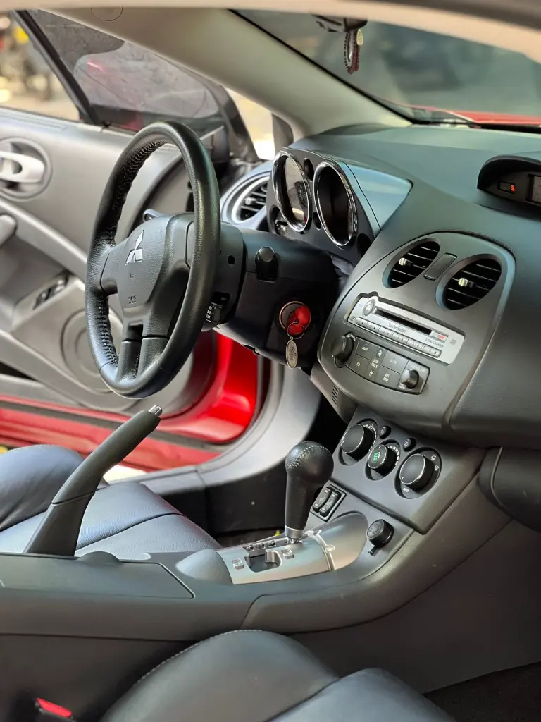 MITSUBISHI ECLIPSE GT V6 COUPÉ 2010 (16).webp