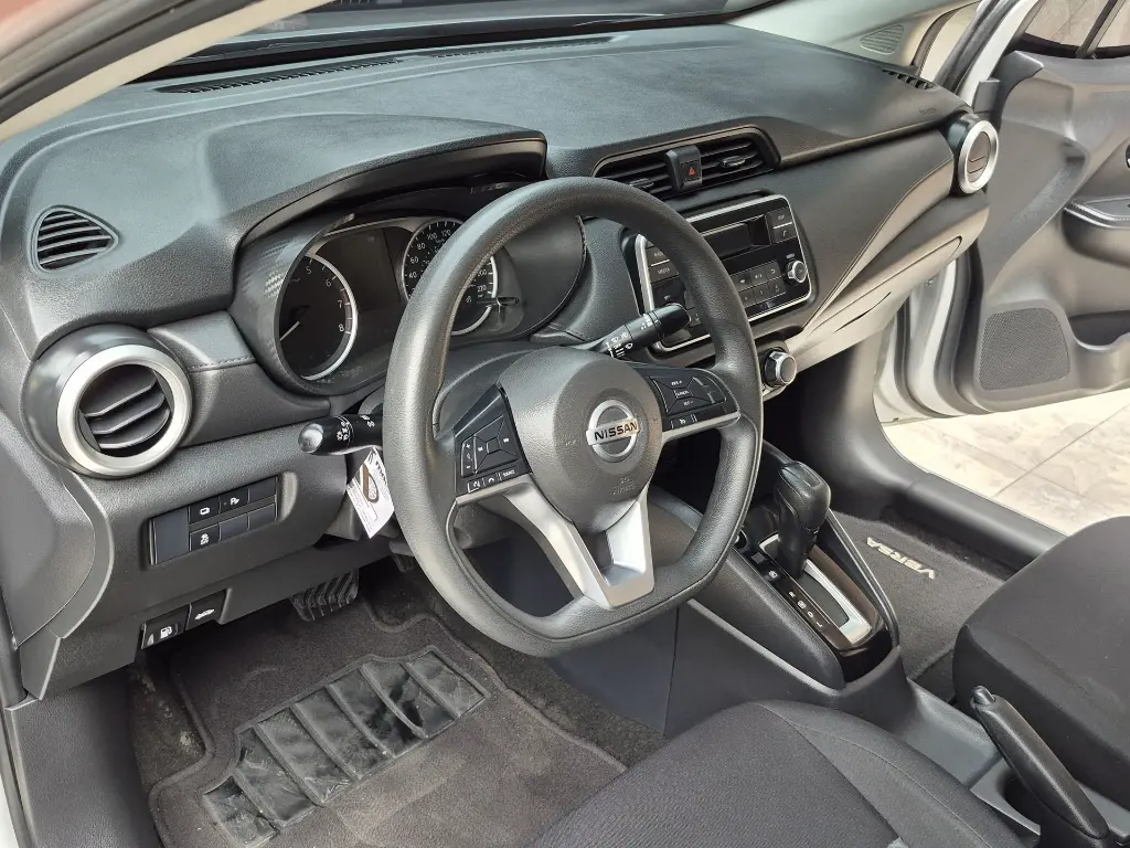 NISSAN VERSA SENSE AUTOMÁTICO 2021 (15).webp