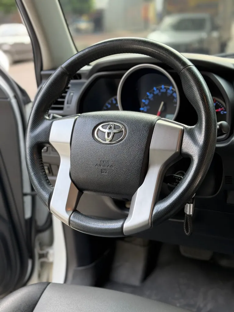 TOYOTA 4RUNNER SR5 4.0 GASOLINA 2018 (14).webp