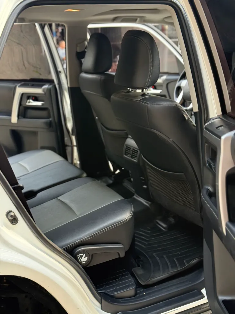 TOYOTA 4RUNNER SR5 4.0 GASOLINA 2018 (22).webp