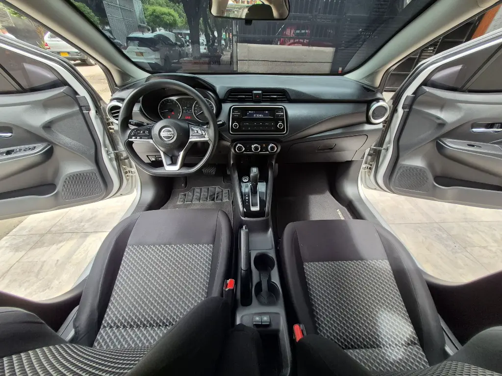 NISSAN VERSA SENSE AUTOMÁTICO 2021 (19).webp