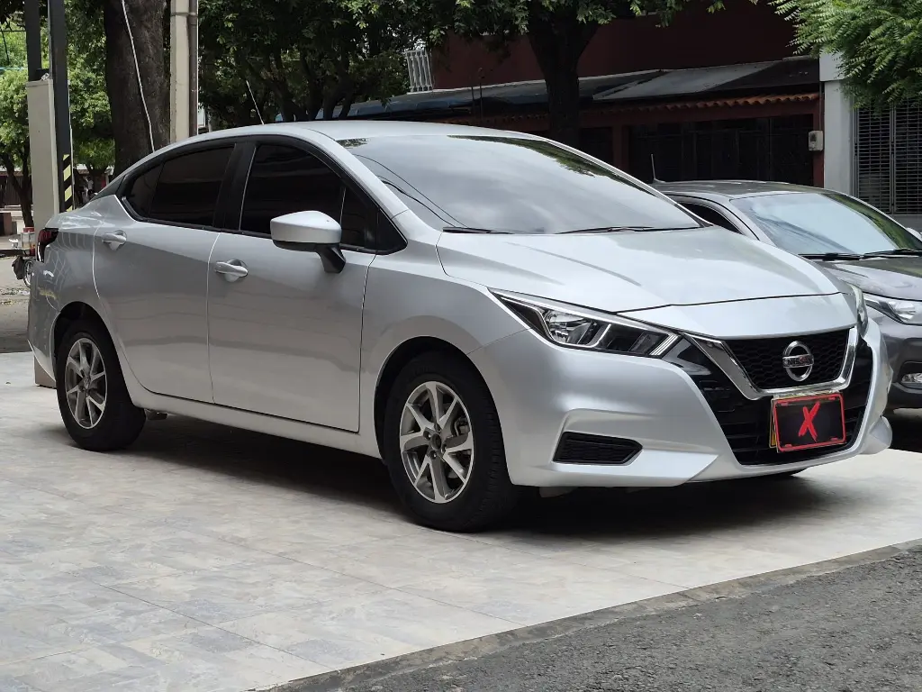 NISSAN VERSA SENSE AUTOMÁTICO 2021 (3).webp